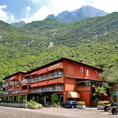 Baitone - Nature Village 2* Malcesine